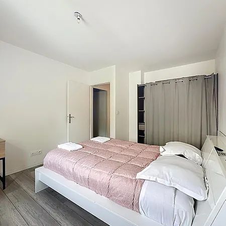 Maison Spacieuse Equipee Dolet Apartment